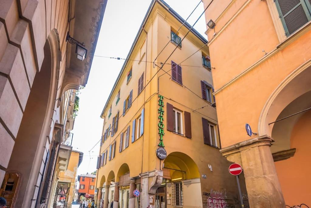 Old Town Via Marsala Apartment Bologna Exteriör bild